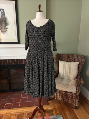 Effie’s Heart Poem Dress Geometric Web Print | 2X | Cotton Jersey